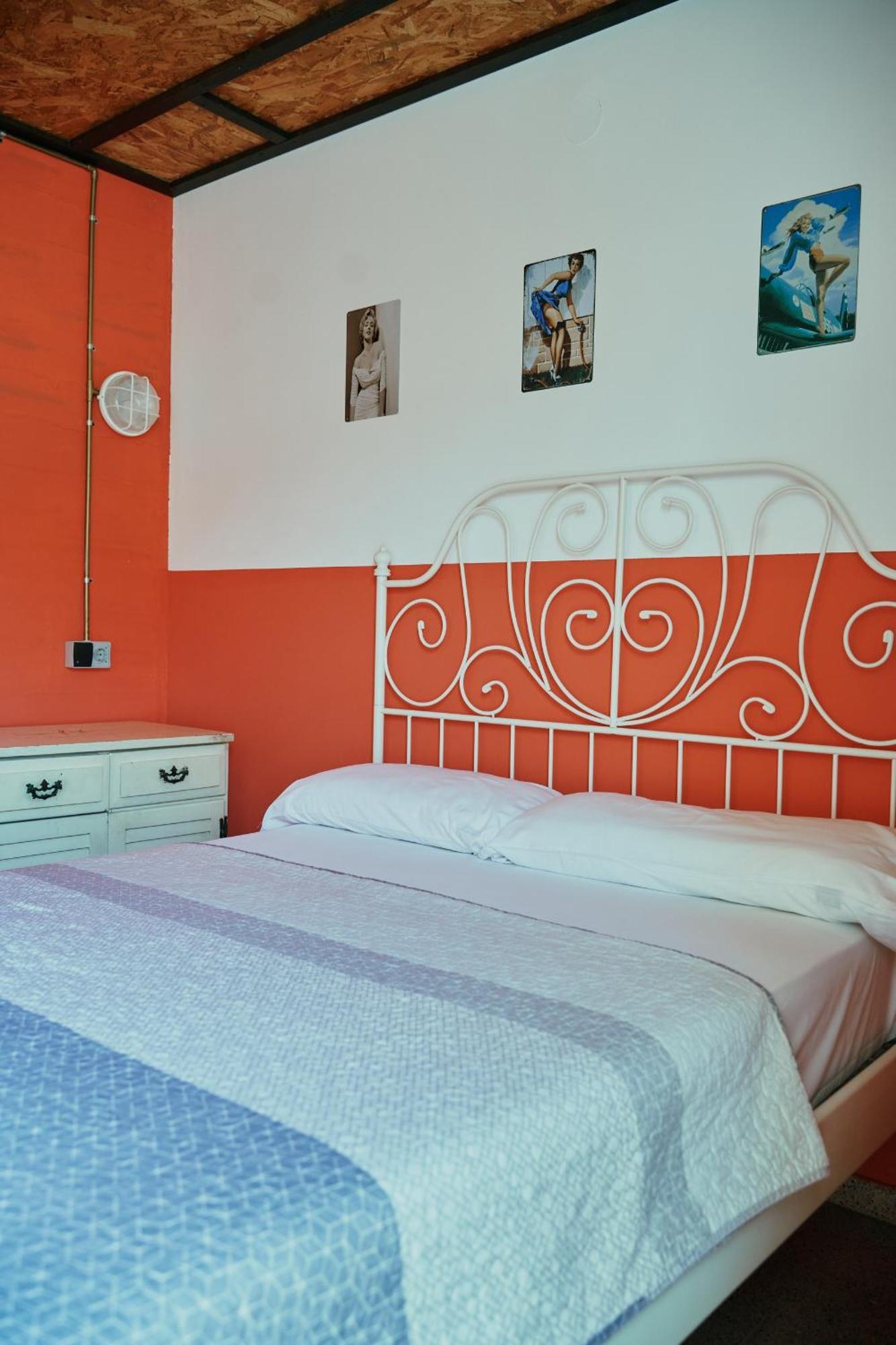 Loft Hostal Group Льорет-де-Мар Экстерьер фото