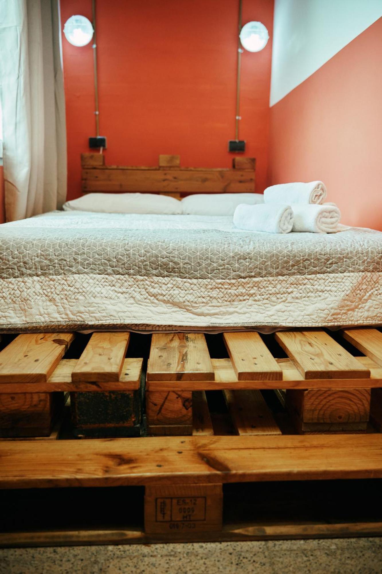 Loft Hostal Group Льорет-де-Мар Экстерьер фото