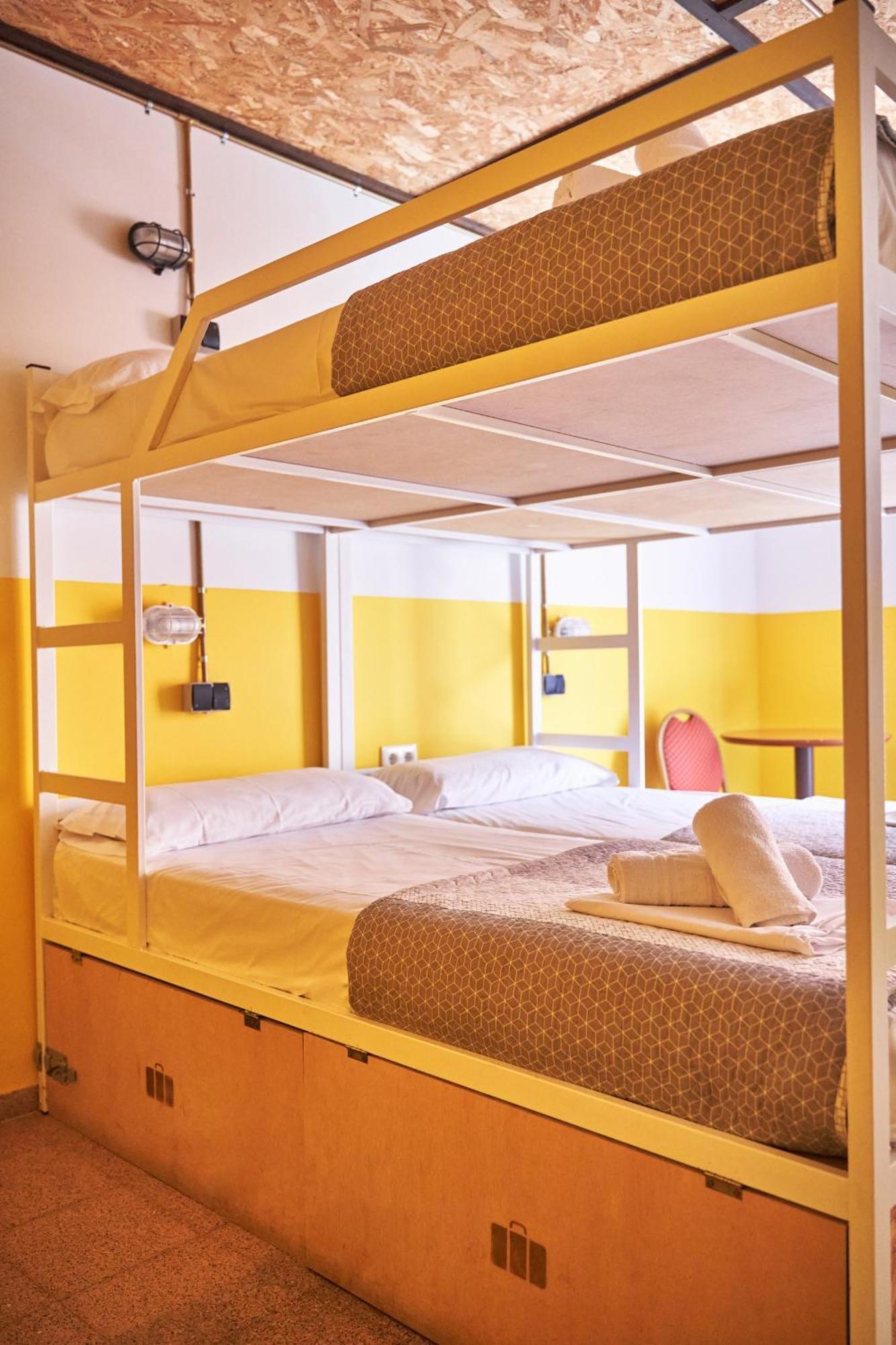 Loft Hostal Group Льорет-де-Мар Экстерьер фото
