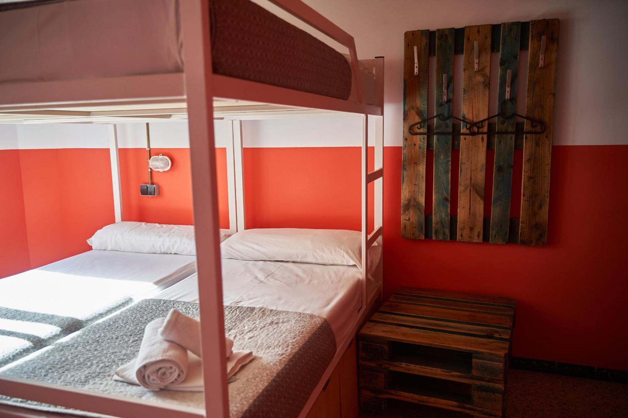 Loft Hostal Group Льорет-де-Мар Экстерьер фото