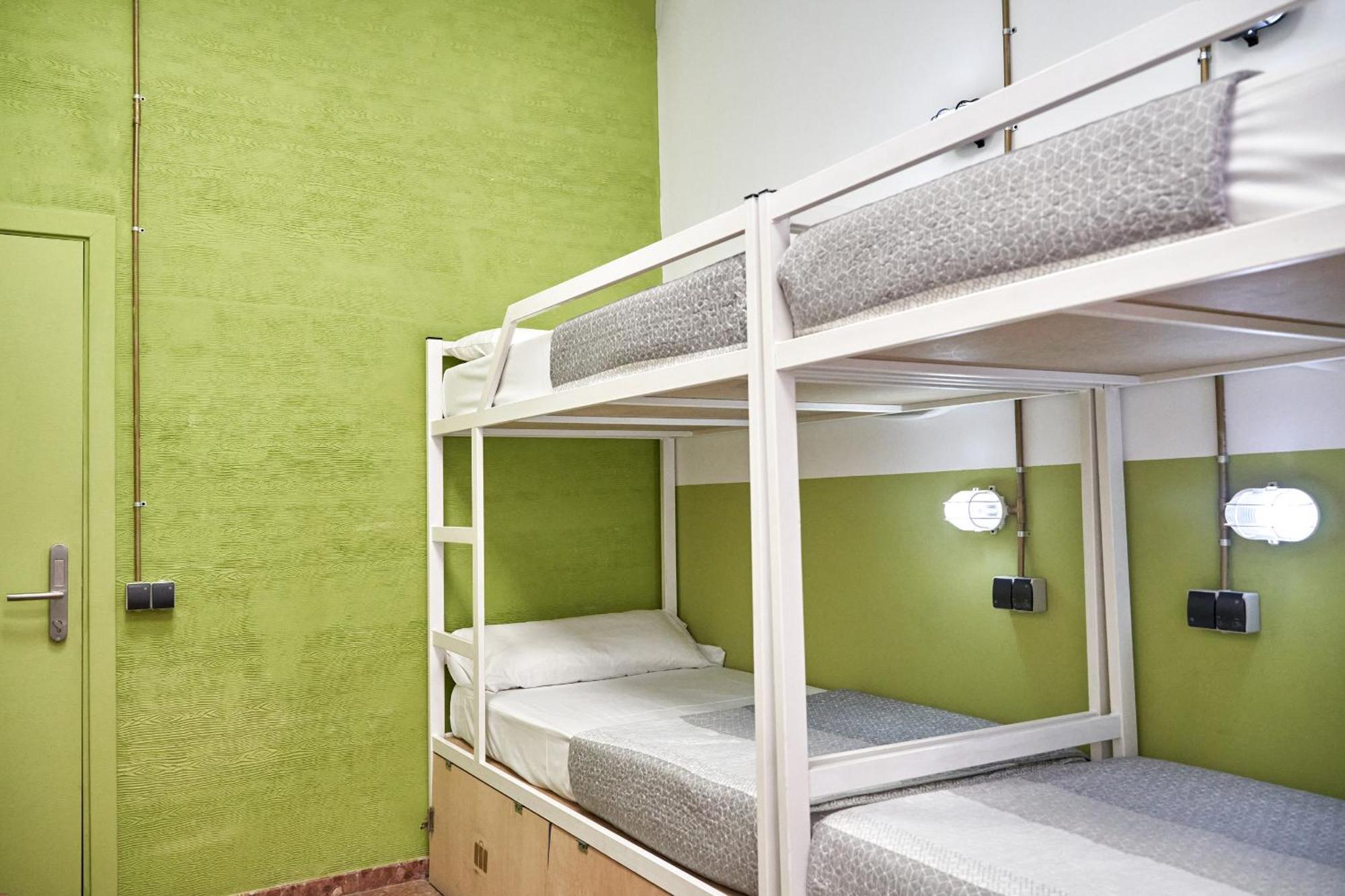 Loft Hostal Group Льорет-де-Мар Экстерьер фото